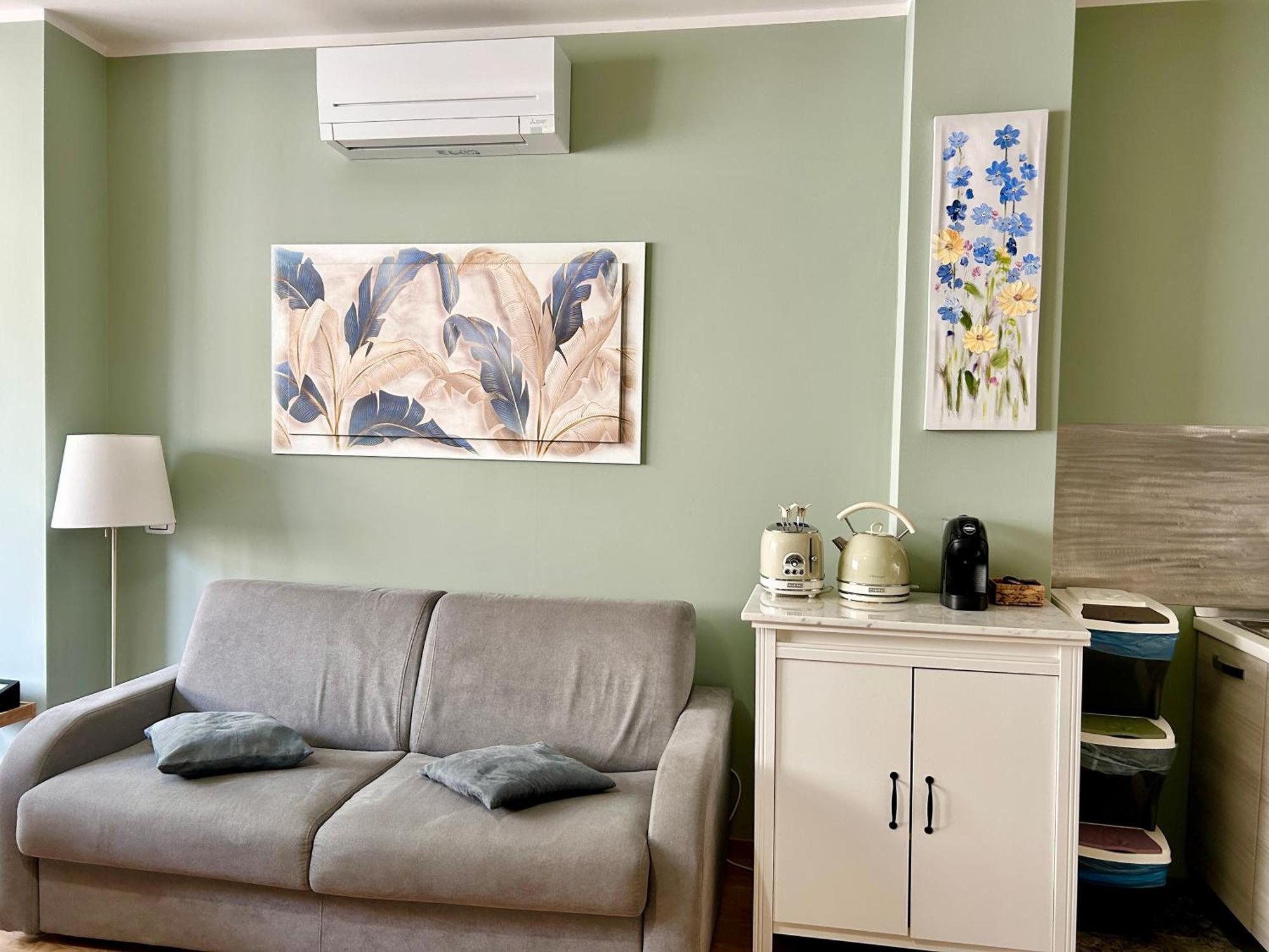 Apartment Careggi Top House 1 *
